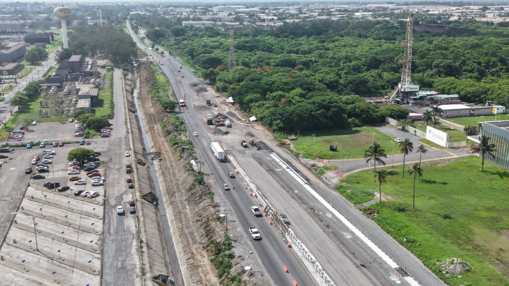 Así luce desde el aire el nuevo distribuidor vial de Tenaris Tamsa; una obra que transformará el acceso al Puerto de Veracruz default