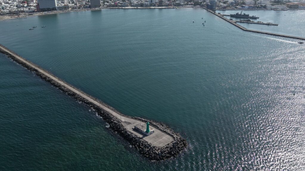 Playa Regatas: entre escolleras, barcos y la vida del puerto de Veracruz default